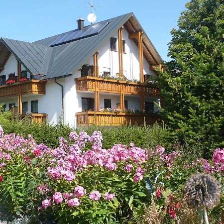 Hotel Bergblick Warmensteinach Bagian luar foto