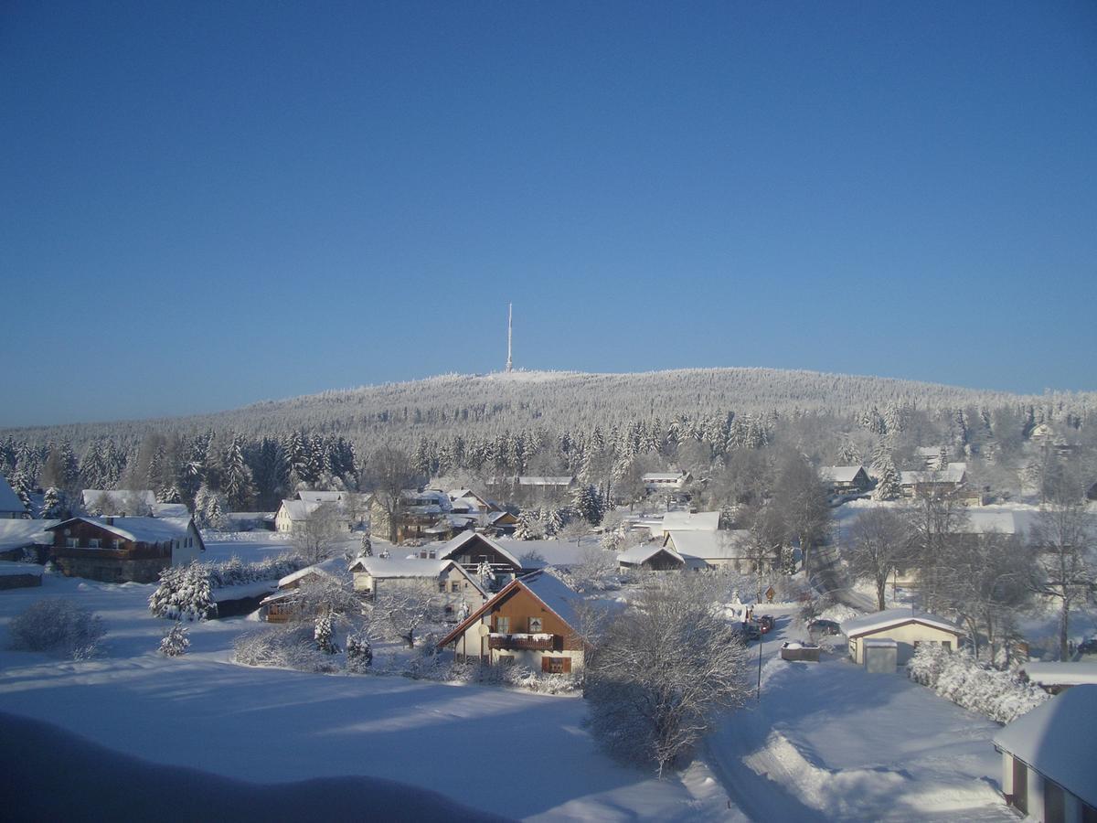 Hotel Bergblick Warmensteinach Bagian luar foto
